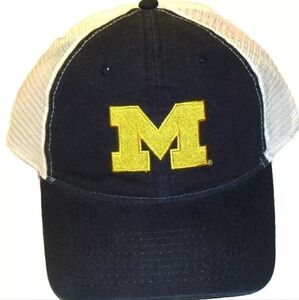 Michigan Wolverines Mesh Sides Back Trucker Snapback hat New Ncaa